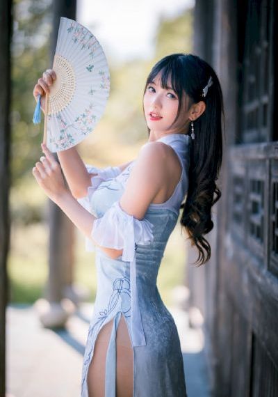 暴露乳奶震动调教夹_90集免费观看