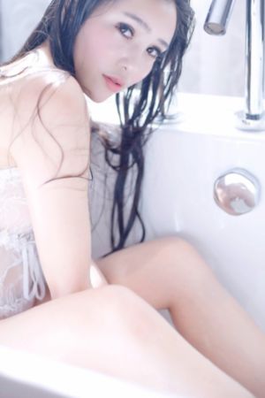 SHKD脱狱者的侵犯希岛_高清高清在线观看