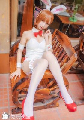 裙子里面是野兽免费看_免费完整版高清